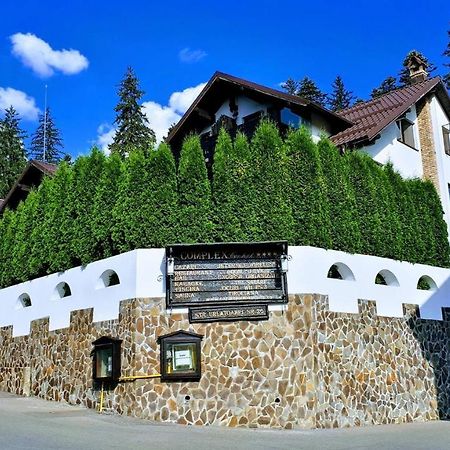 Hotel Complex Cochet Buşteni Esterno foto