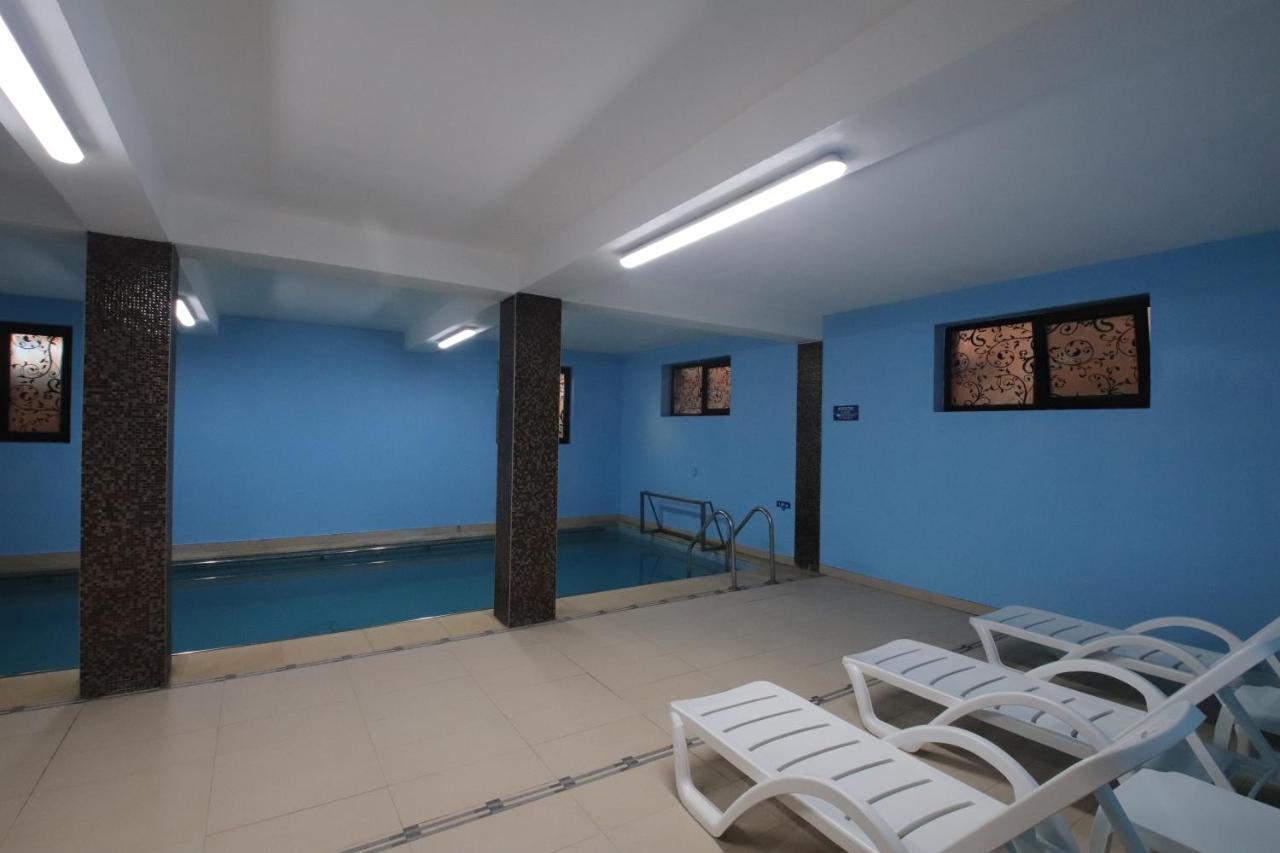 Hotel Complex Cochet Buşteni Esterno foto