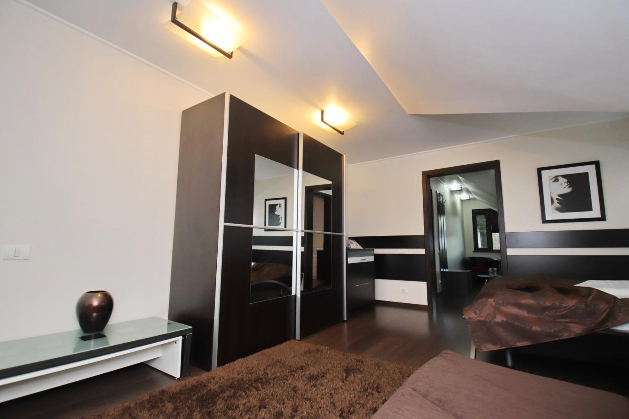 Hotel Complex Cochet Buşteni Esterno foto